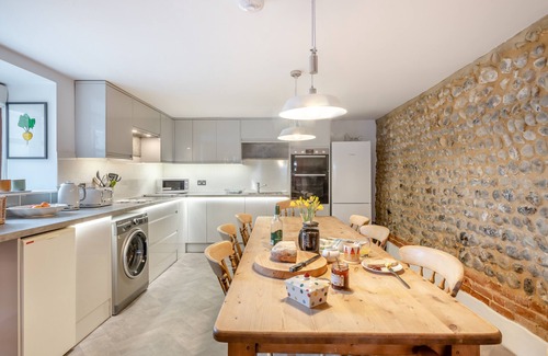 Aldborough Casa | The Holkham - Cuatro Habitaciones Casa, Capacidad 8