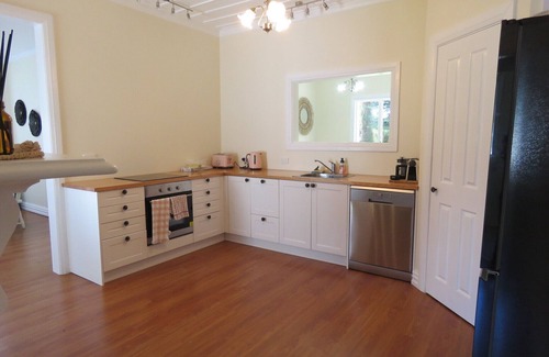 Cable Bay Casa | The Homestead