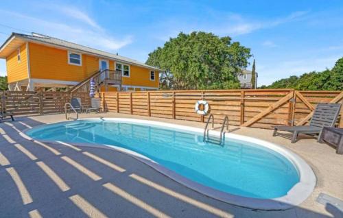 St. George Island Casa | The Honey Hole St George Island Pet Friendly-Heated Private pool West Gulf beaches