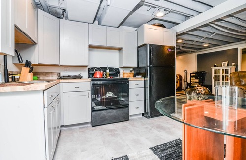 Bloomington Casa | The Hoosier Lake House