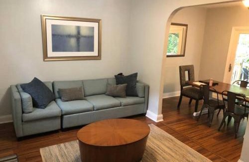 Detroit - Shoreway Apartamento | The House Hotels - W45th Backhouse