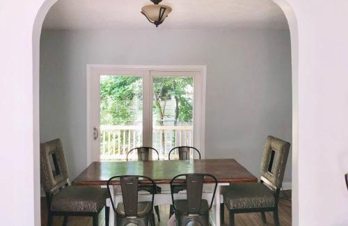 Detroit - Shoreway Apartamento | The House Hotels - W45th Backhouse