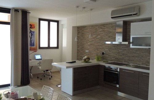 Municipio 4 Apartamento | El plan abierto moderno y acogedor Cozy House Espacio Abierto