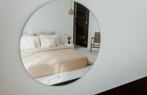 Pecatu Hotel | The Hut Hut