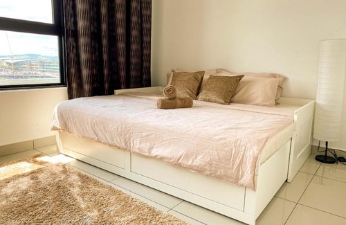 Putrajaya Apartamento | The Icon Conezion IOI Resort City, Golf and IOI Mall View 3BR
