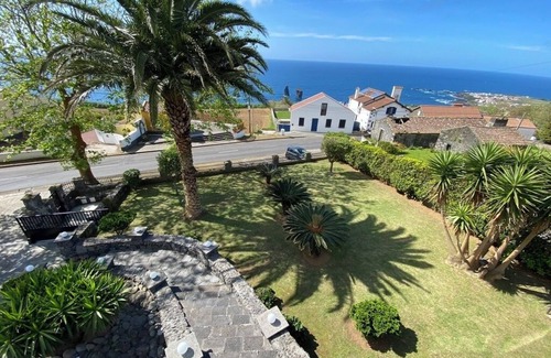 Mosteiros Casa | The ideal getaway: magical sunset, beach nearby, and top attractions close by.