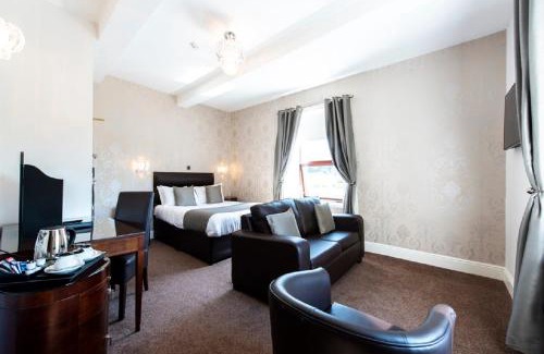 Halifax Hotel | The Imperial Crown Hotel