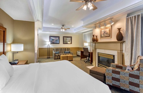 Sevierville Hotel | The Inn at Apple Valley, an Ascend Collection Hotel