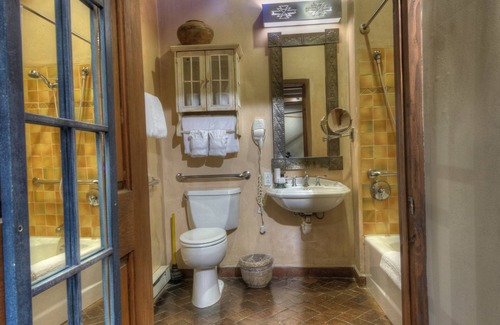 Downtown Santa Fe Hotel | The Inn at Vanessie