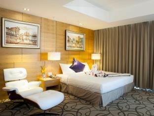 Ninh Kieu Hotel | The IRIS SIGNATURE HOTEL AND SPA