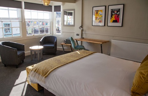 Malmesbury Hotel | The Kings Arms Coaching Inn