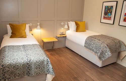 Malmesbury Hotel | The Kings Arms Coaching Inn