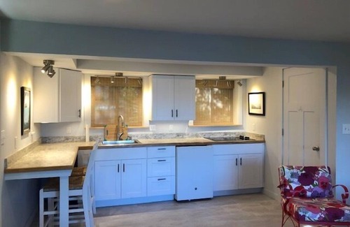 Ludington Casa | The Lake House - Sleeps 8