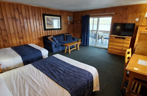 Lake George Hotel | The Lake Motel