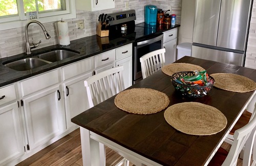 Campbellsport Casa | The Lakehouse on Long Lake