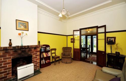 Tea Gardens Casa | The Lakes Cottage