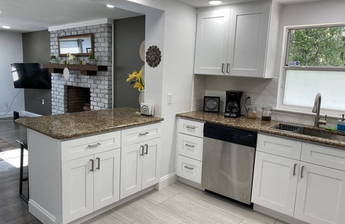 Orlando Casa | The Launch Pad with a pool! King bed and private backyard