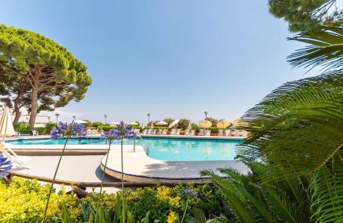 Arenzano Apartamento | "The Lavender Spot" con accesso alla spiaggia e alla piscina nell'esclusiva Pineta di Arenzano