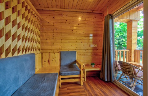 Candolim Hotel | The Lazy Cabanas