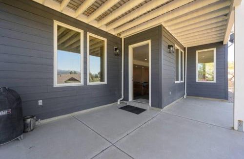 Eden Casa | The Ledges with Game Room and Theatre