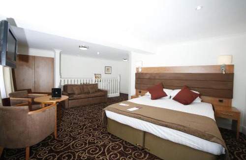 Salisbury Hotel | The Legacy Rose & Crown Hotel