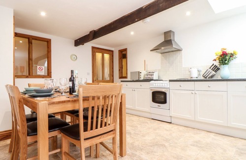 Stenalees Cabaña | The Linney@the West Dry