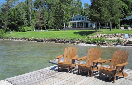 Alden Cabaña | Hermosa casa de la familia frente al lago en el lado este del lago torch
