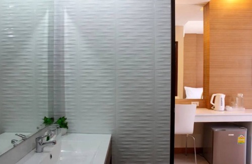 Talat Nuea Hotel | The Little Nest Phuket