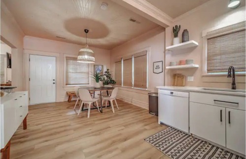 Joplin Casa | The Little Pink Flamingo on Fourth Clean + Cozy