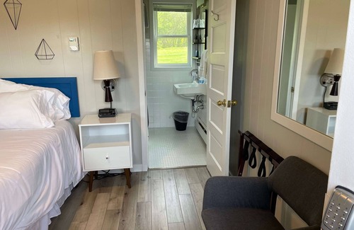 Mount Horeb Apartamento | The Little Village, 106 - ¡Disfruta las pequeñas cosas!