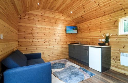 Robertsbridge Otro | The Lodge at The Outside Inn