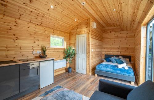 Robertsbridge Otro | The Lodge at The Outside Inn