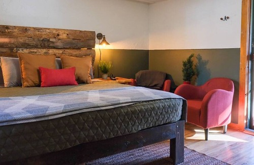 Drake Casa | The Lodgepole Suite (Unit 5) at Field Guide Rocky Mountain