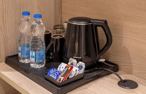 Gurugram Apartamento | The Lodgers Luxury Hotel Near GolfCourse