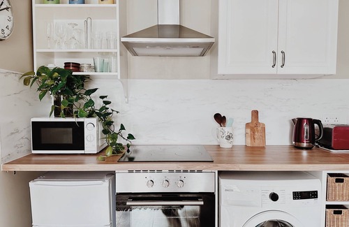 Pontcanna Apartamento | The Loft 2BR Duplex, Central & Parking