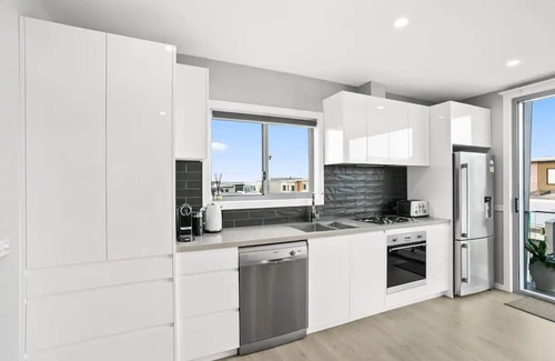 Shell Cove Apartamento | The Loft / Luxurious 2 Bed Abode / Walk to Marina