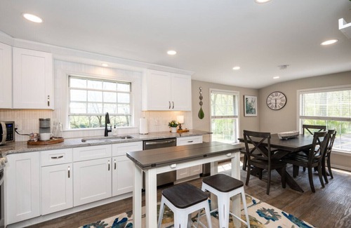 Loveland Casa | The Lookout, A River Retreat