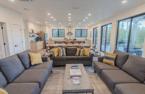 Ellison Bay Casa | The Lookout, near Sister Bay with Starlink internet