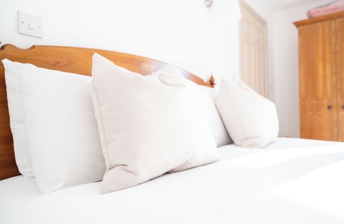 Chard Hotel | The Lordleaze Hotel And Restaurant