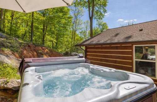 Sevierville Casa | The "Lost Horse" Cabin - Secluded - Pet-Friendly - One Level - Massive Yard