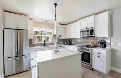 Avila Beach Casa | The Lucky One historic Avila Beach cottage just steps from beach & downtown