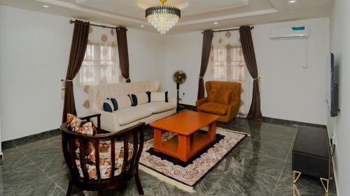 Lagos Apartamento | The Luxe Apartment