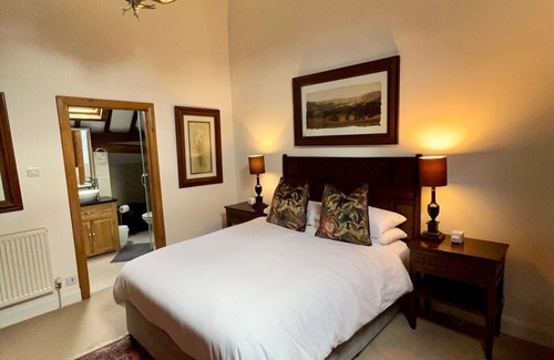 Guildford Otro | The Barn -De Lujo-Granero-Patio-Baño privado con hidromasaje