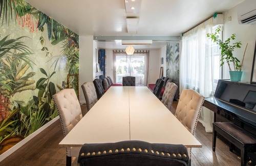 Gagny Villa | amazing villa with spa and club for private