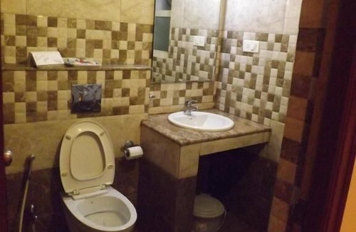 Kandal Hotel | The Majestic Crown