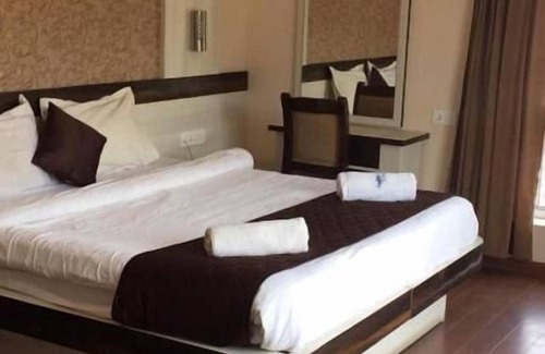 Kandal Hotel | The Majestic Crown