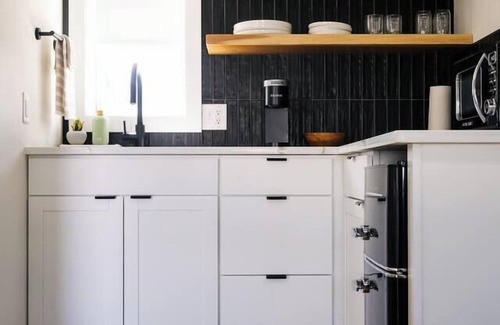 Chambersburg Apartamento | The Mane & Co - No. 1