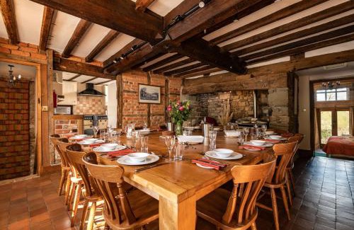 Hope Bowdler Casa | The Manor House