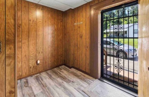 Ashland Apartamento | The Market Apts by Nest and Bloom - Suite 2 (5047)