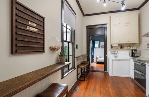 Clifton Casa | The Mash Lou– Walk to Frankfort Ave Dining & Nightlife -Near Downtown Louisville